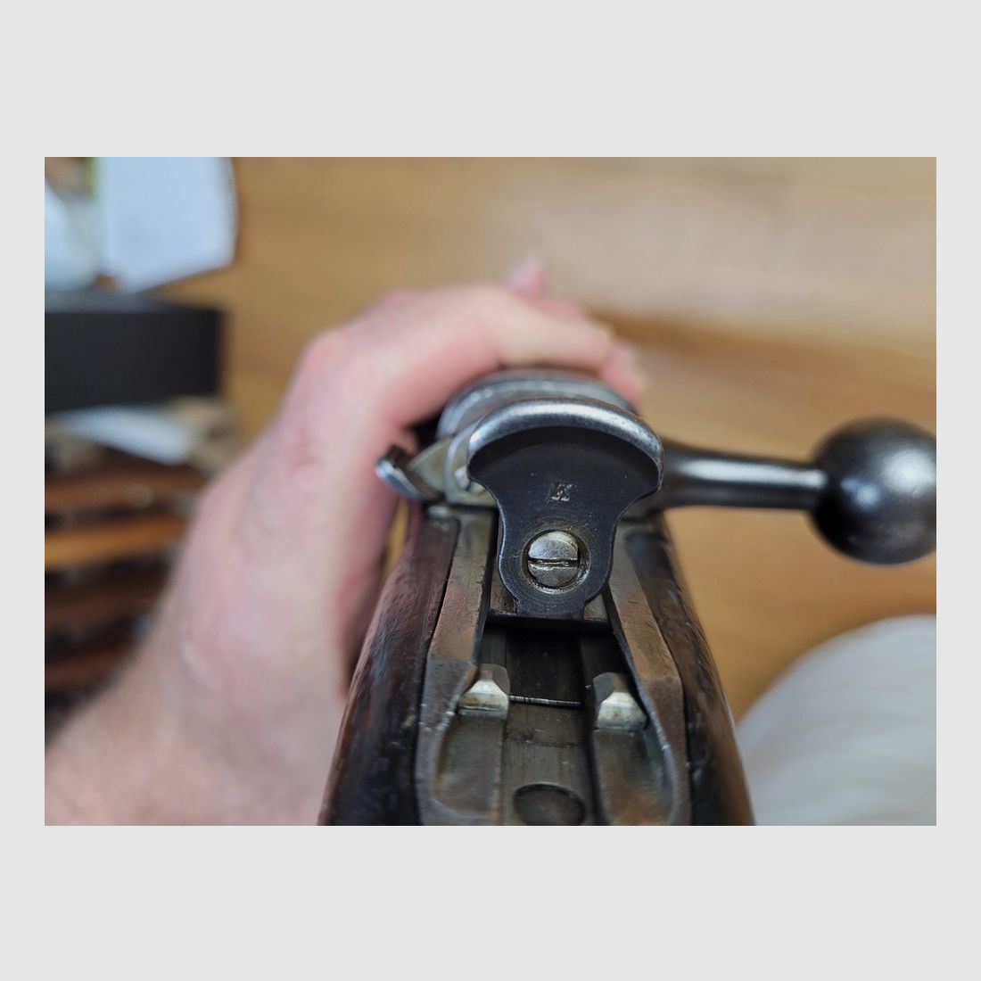 Venerabler und seltener österreichischer Kavallerie-Mosqueton M95 (nicht 95/30!) – Originalkaliber aus 14-18 in 8×50 Mannlicher (und nicht in 8x56R nach 1930) – Mannlicher-Clip verfügbar – Arsenal von Steyr und 100% original – Kategorie D – Sehr selten und in insgesamt gutem Zustand, Bild 26 von 31
