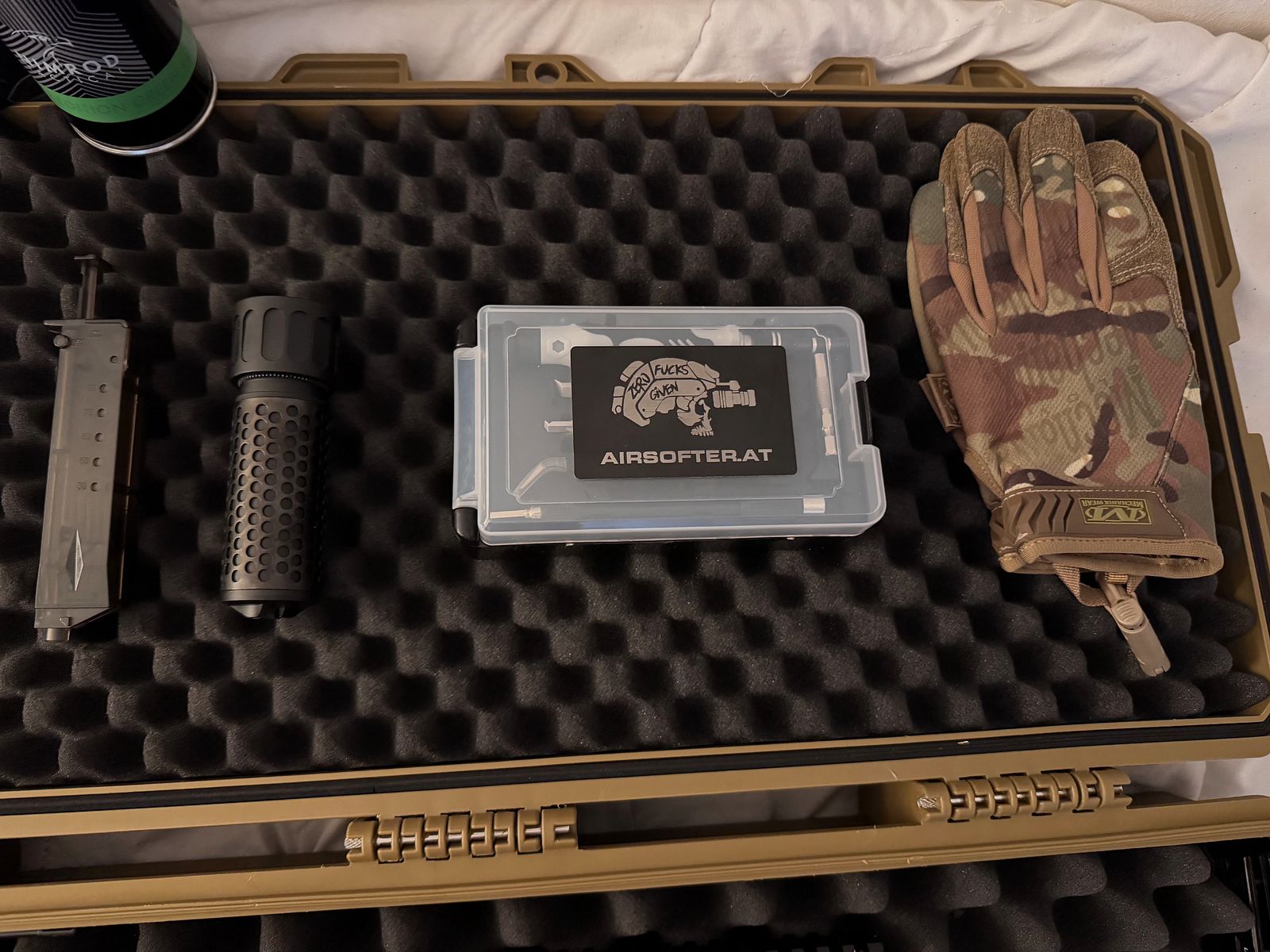 Conjunto de airsoft completamente nuevo