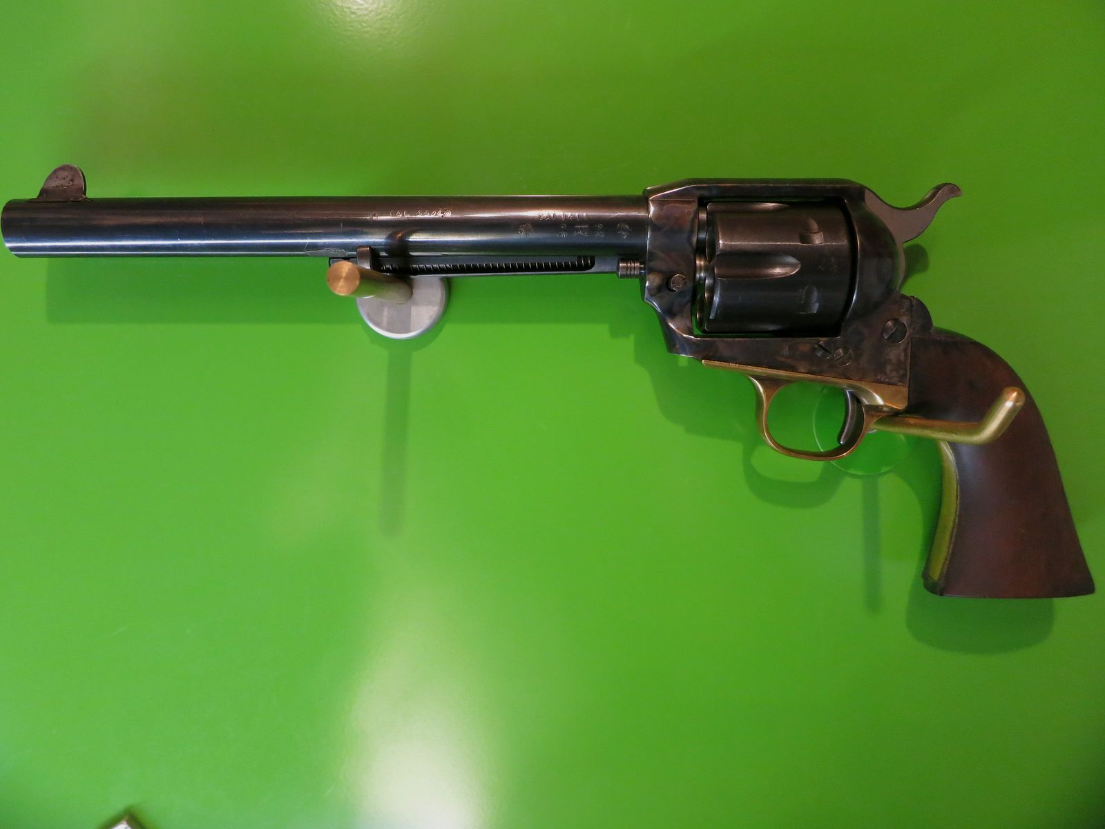 Revólver occidental, Armi Jäger (Dakota) Carabina de frontera, calibre 44-40, réplica: Colt M1873 #32-