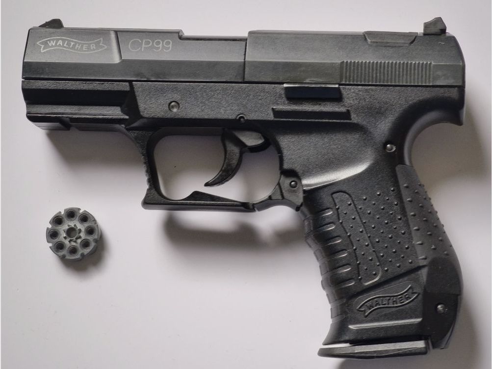 Walther cp99 luchtpistool - 4,5mm Diabolo met 5 magazijnen