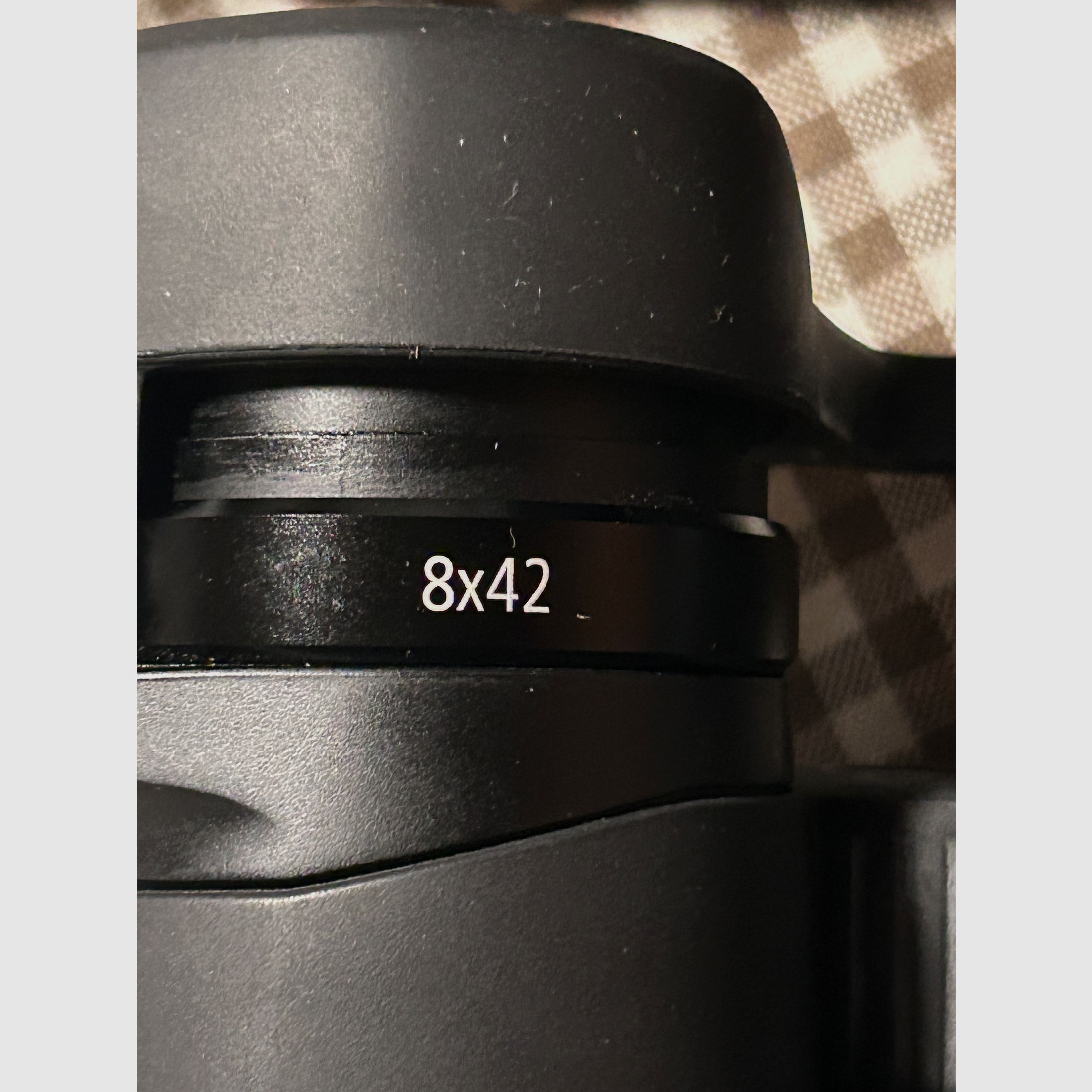 Binoculars Zeiss Conquest HD 8x42