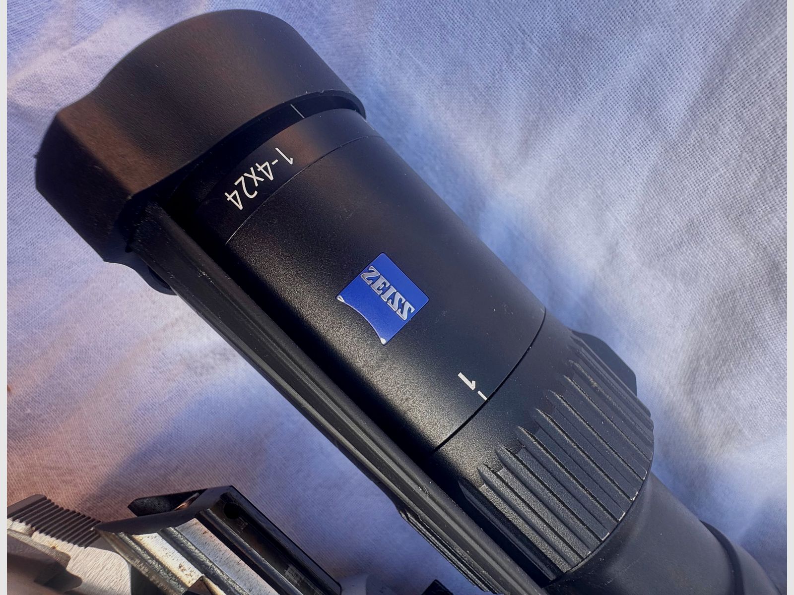 Marlin SBL 1895 Unterhebelrepetierer – Kaliber .45-70 GOV – mit Zeiss Conquest V4 und Munition 