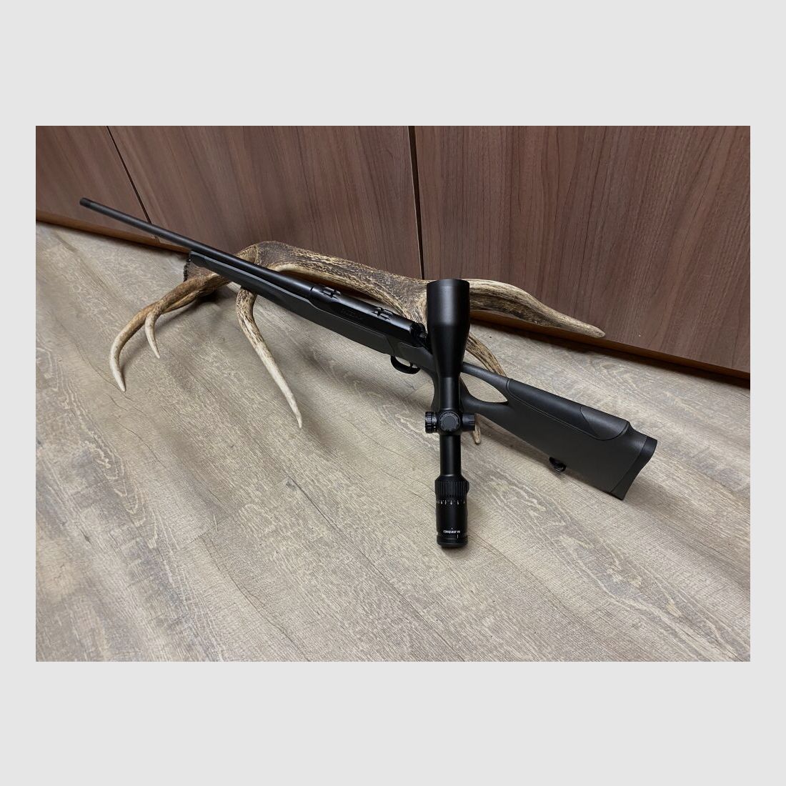 Sauer 404 Synchro XT, mit Zeiss Conquest V4 3-12x56, Stahlsystem