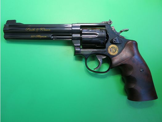 Revolver SMITH & WESSON Modello 586-4, American Traditions Target Champion 6", Cal. 38/357 Mag, Royal Blue   #17
