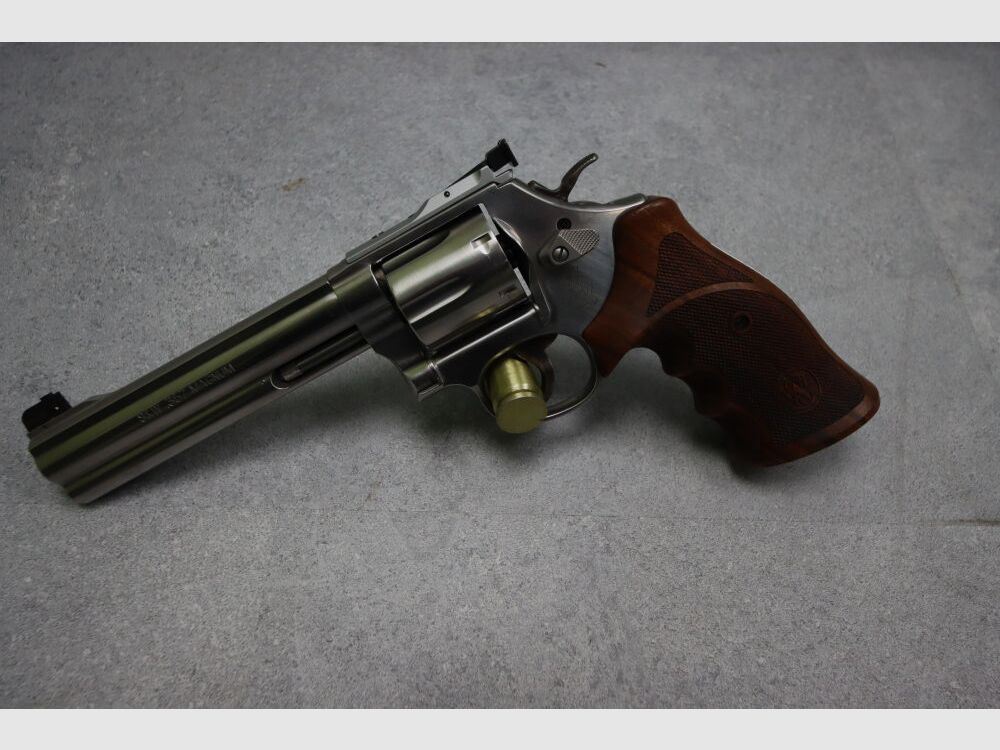 Smith & Wesson Mod 686 Deluxe Match Master