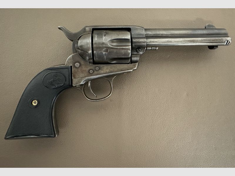 Revolver COLT SAA 1. Generation Bj. 1905 Kal. .45Colt SN 265828