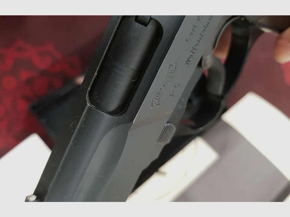 Walther P5