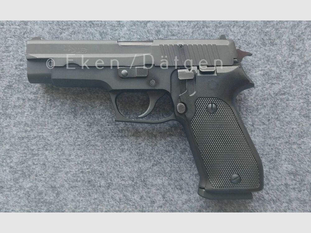 Sig Sauer P220