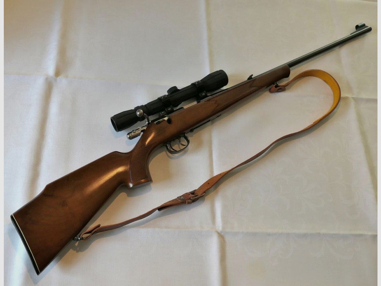 Kleinkaliber Repetierbüchse Anschütz 1516St  Kal.  .22 Magnum