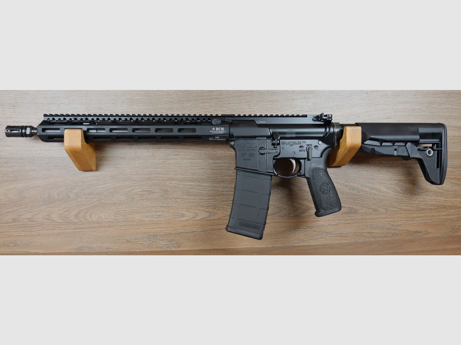 AR-15 BCM4, image 2 of 2
