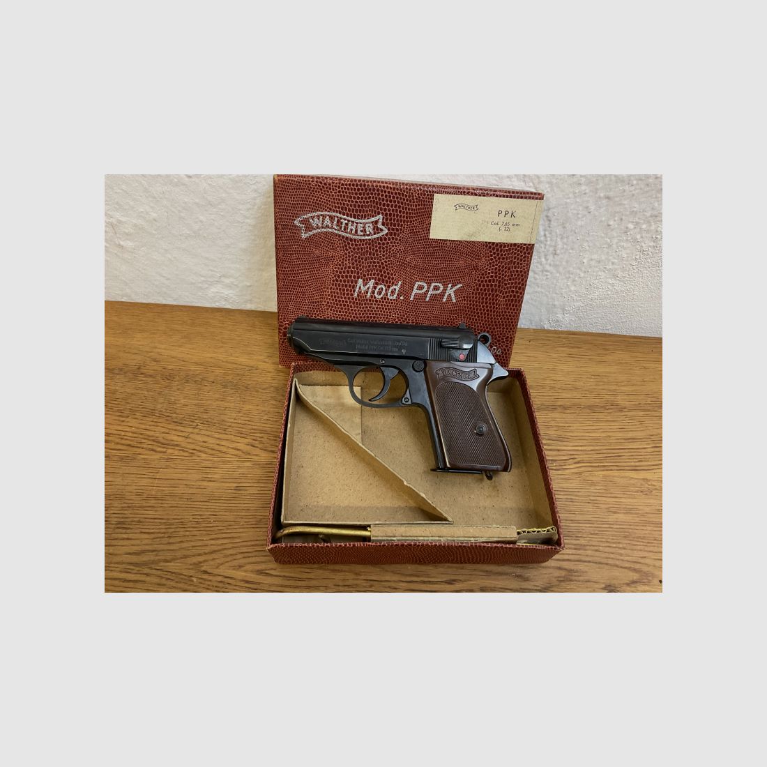 Pistole Walther PPK NEUWERTIG im Kaliber 7,65mmBrowning SNR 187241