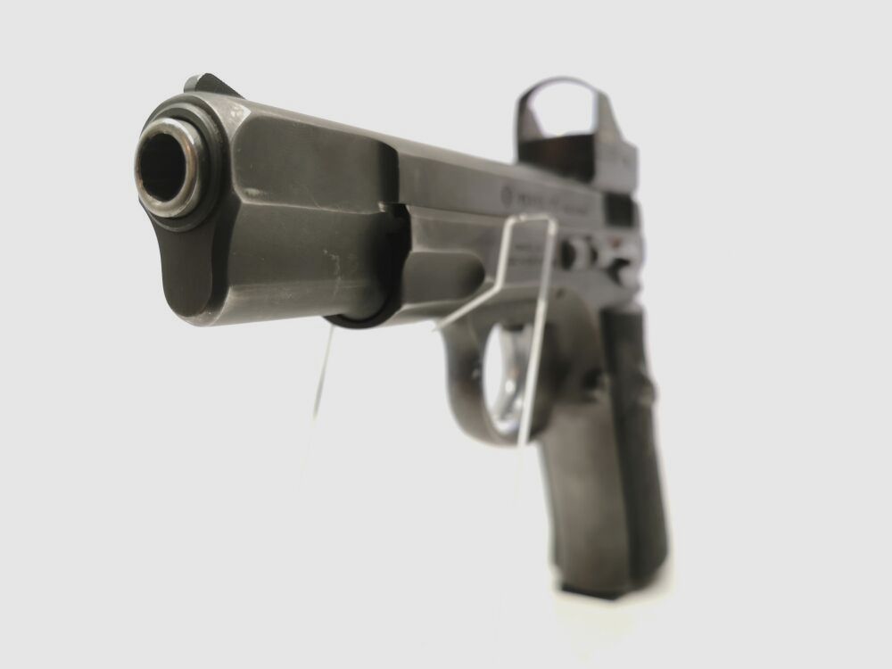 CZ Uhersky Brod Mod. 75 con WS "Kadet" e Docter Sight
