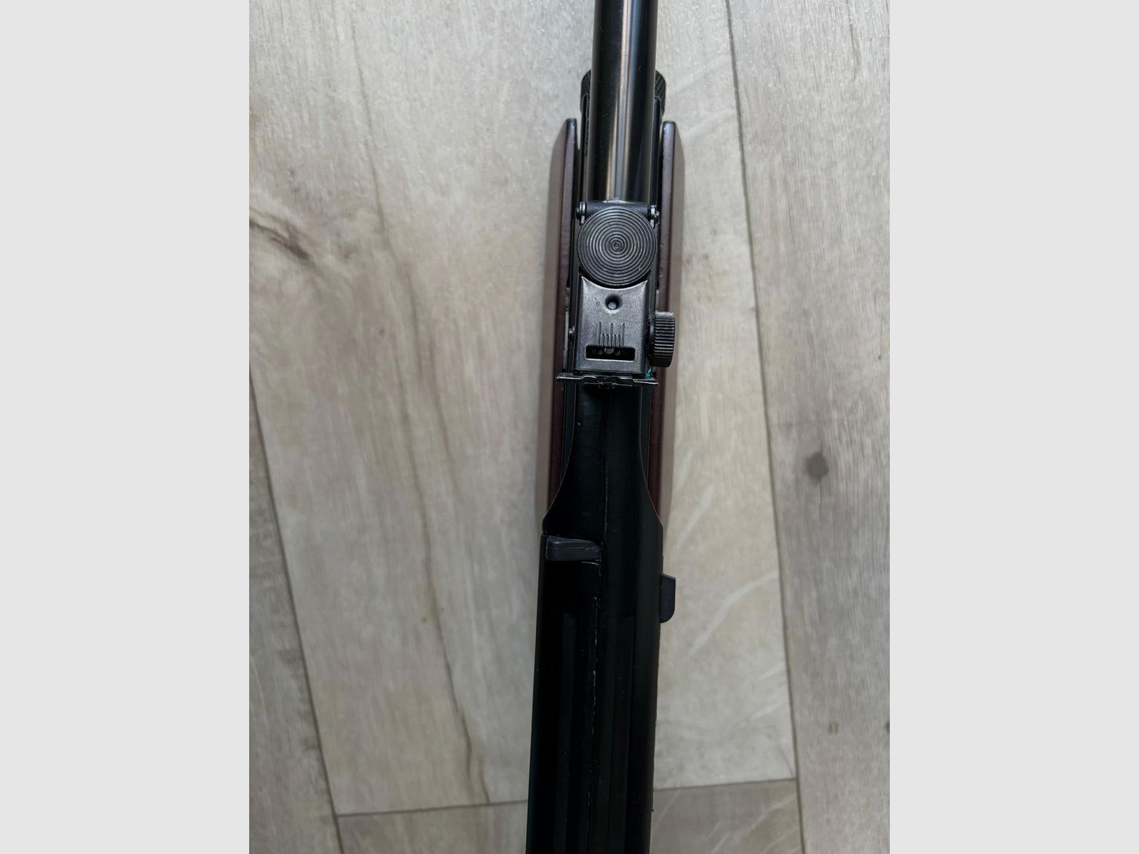 Gamo G1200 karabin pneumatyczny – sprawny