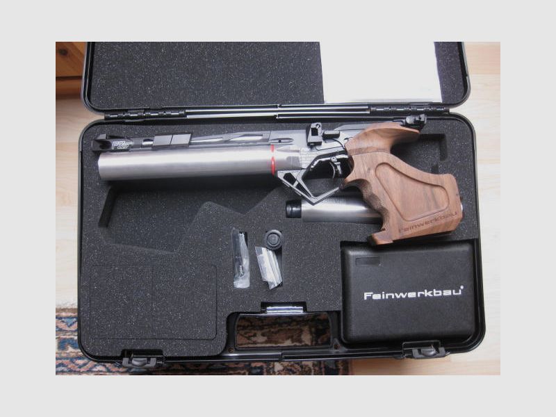 Feinwerkbau  5    Schüssige P85 Griff M