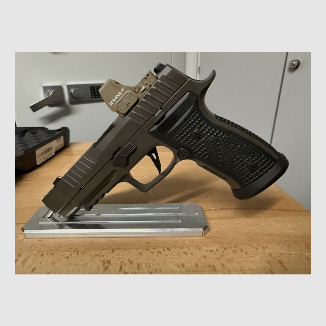 SIG Sauer P320 AXG LEGION 9mm 9mmLuger