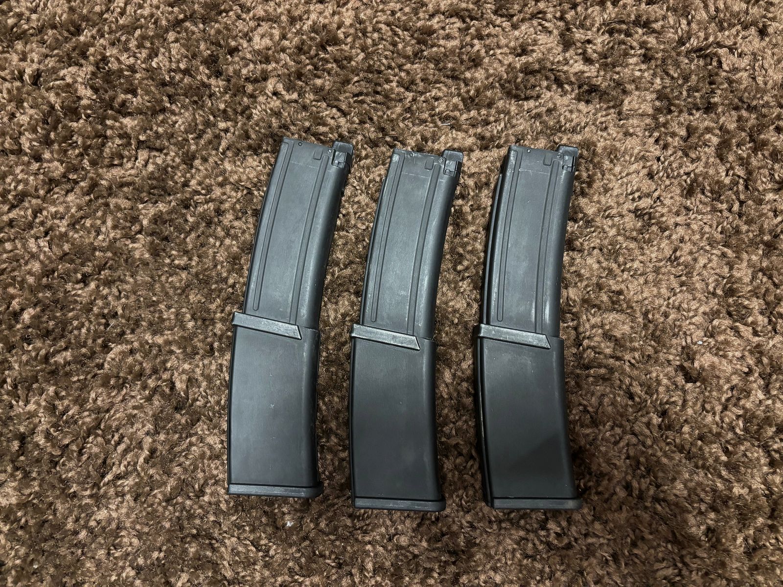 Umarex Heckler & Koch MP7 A1 GBB Airsoft incl. Red Dot & 3 Magazines – Topstaat, afbeelding 4 van 5