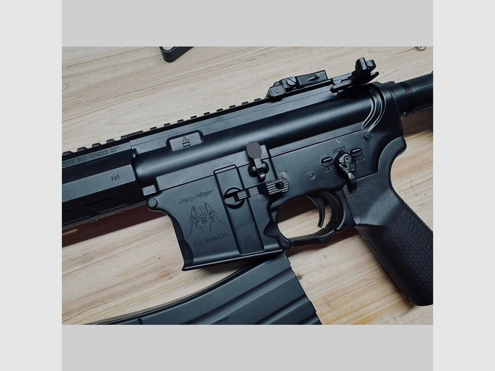 APS M4 X2 Xtreme Rifle Vollmetall GBox CO2BB 6mm BB schwarz