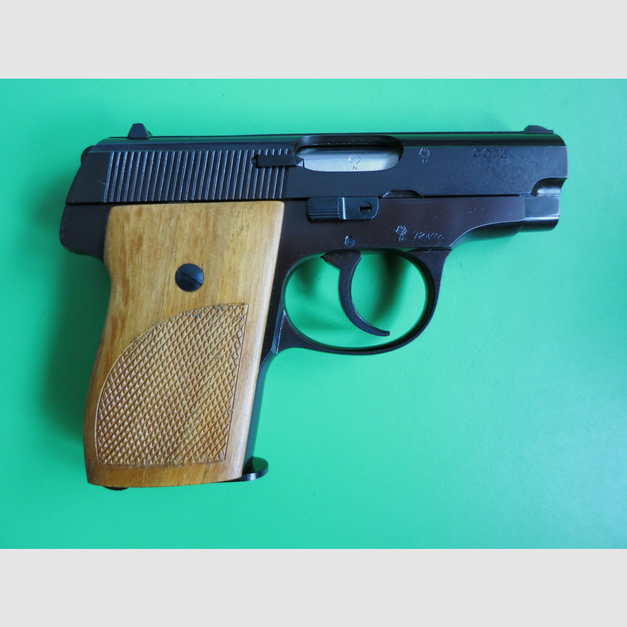 Korriphila (Budischowsky) TP70, Kal. .22lfb, extrem selte Taschenpistole, sehr gut wie neu     #79