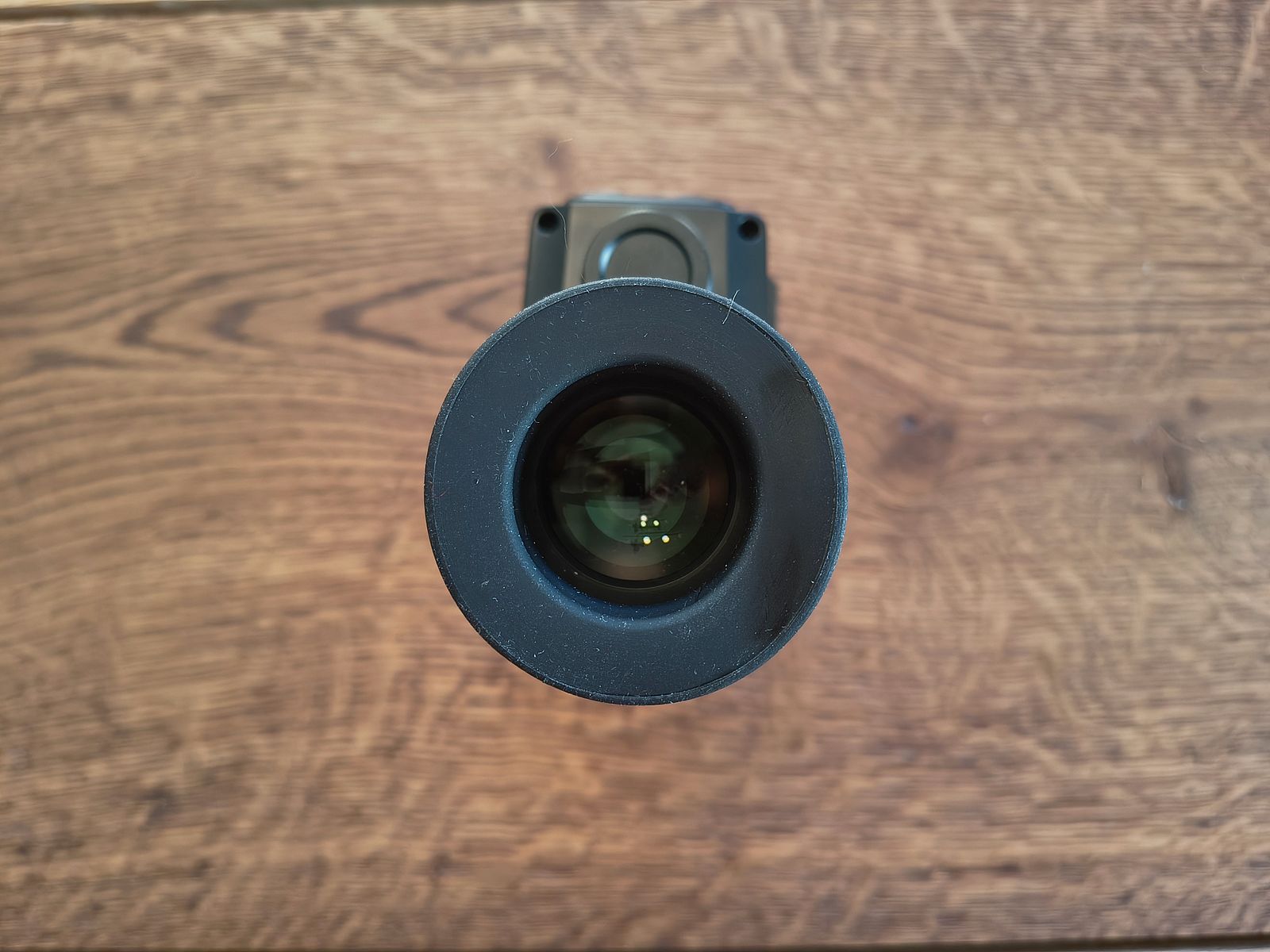 Sytong HT-770 (y compris adaptateur universel) + 850 nm projecteur infrarouge (y compris montage)