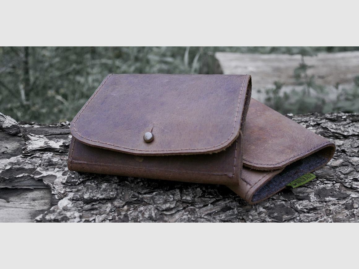 Forest owl rifle nubuck leather cartridge case