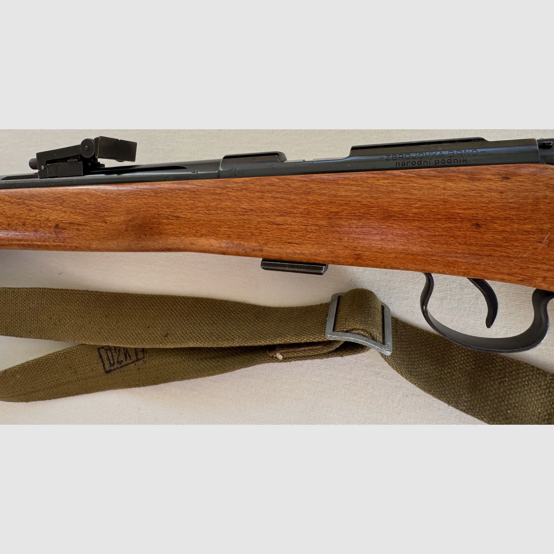 Brno Mod. 3 (Cal. .22 LR) Rara carabina de entrenamiento/competición checoslovaca — Militar / SVAZARM