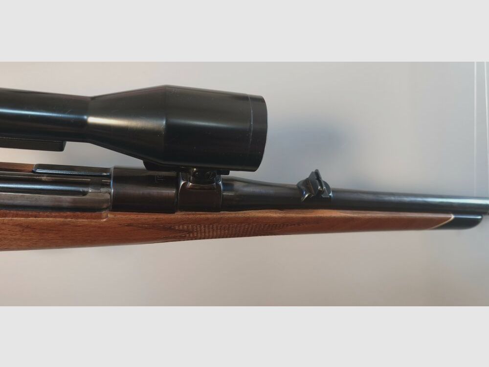 AKAH Merkur 7x64