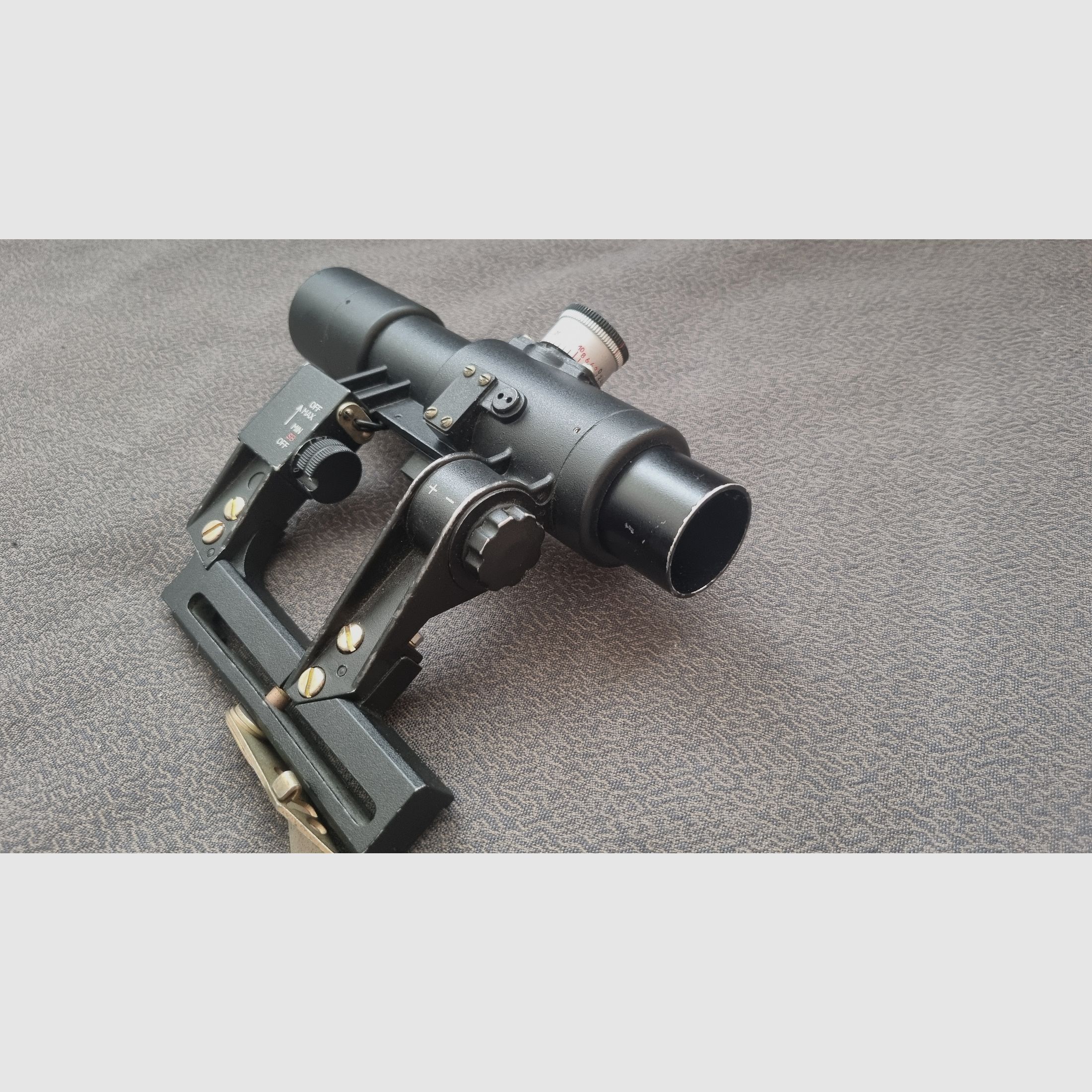 Collimatore russo BelOMO PK-AV per AK74 Kalaschnikow, Dragunow +++ Telescopio mirino con punto rosso URSS +++