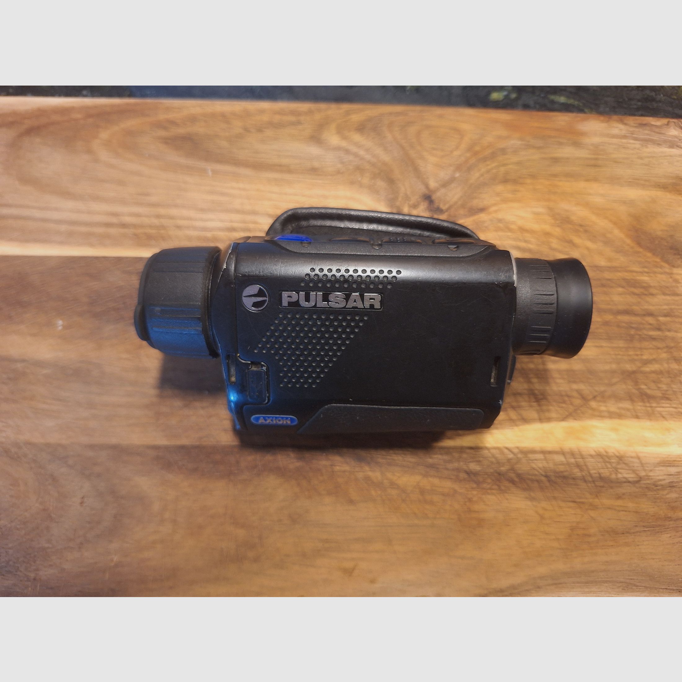 Pulsar Axion XM30S thermal imaging camera