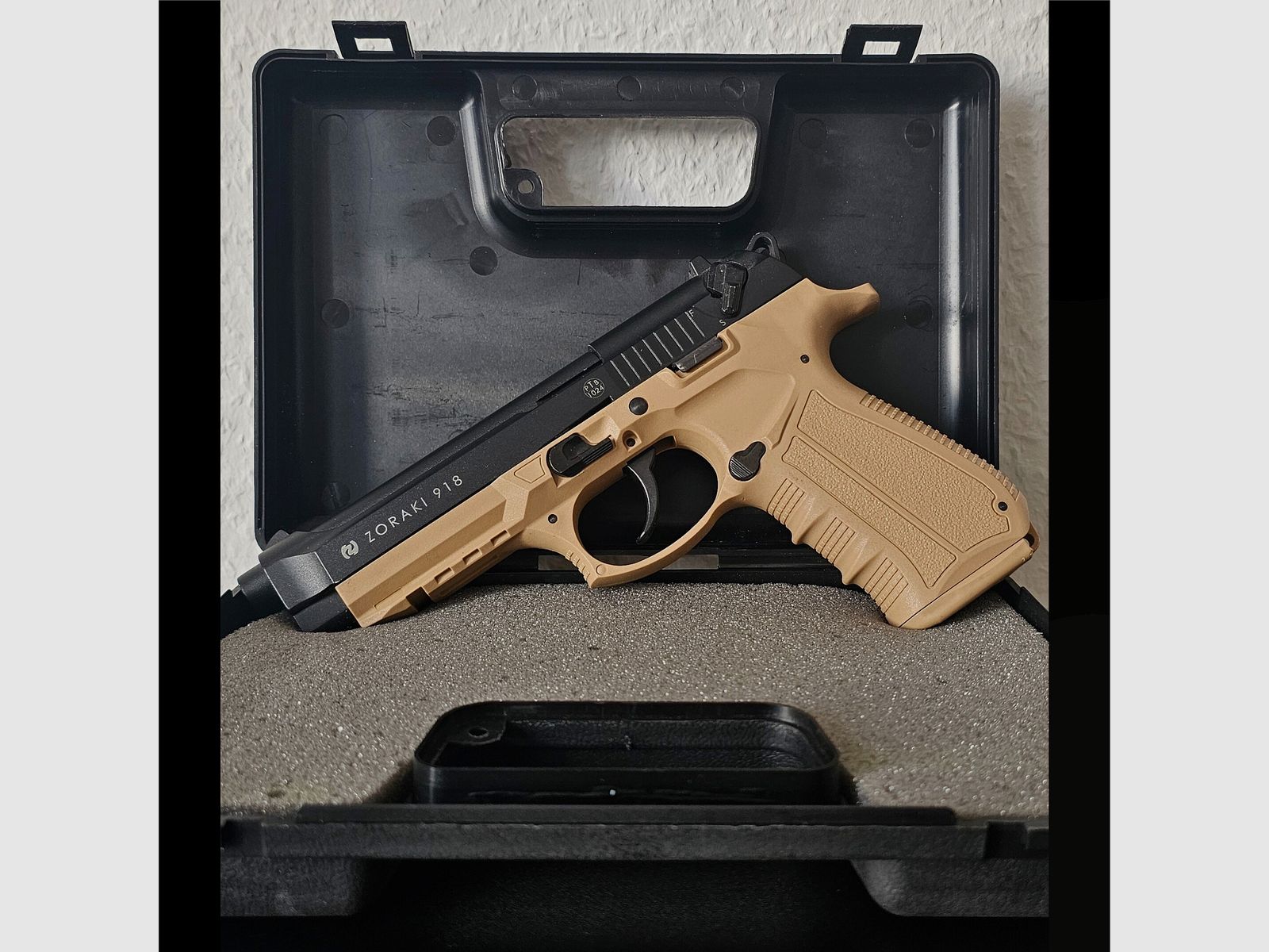 Zoraki MOD 918 Cal. 9mm P.A.K. - Top Carefree Package