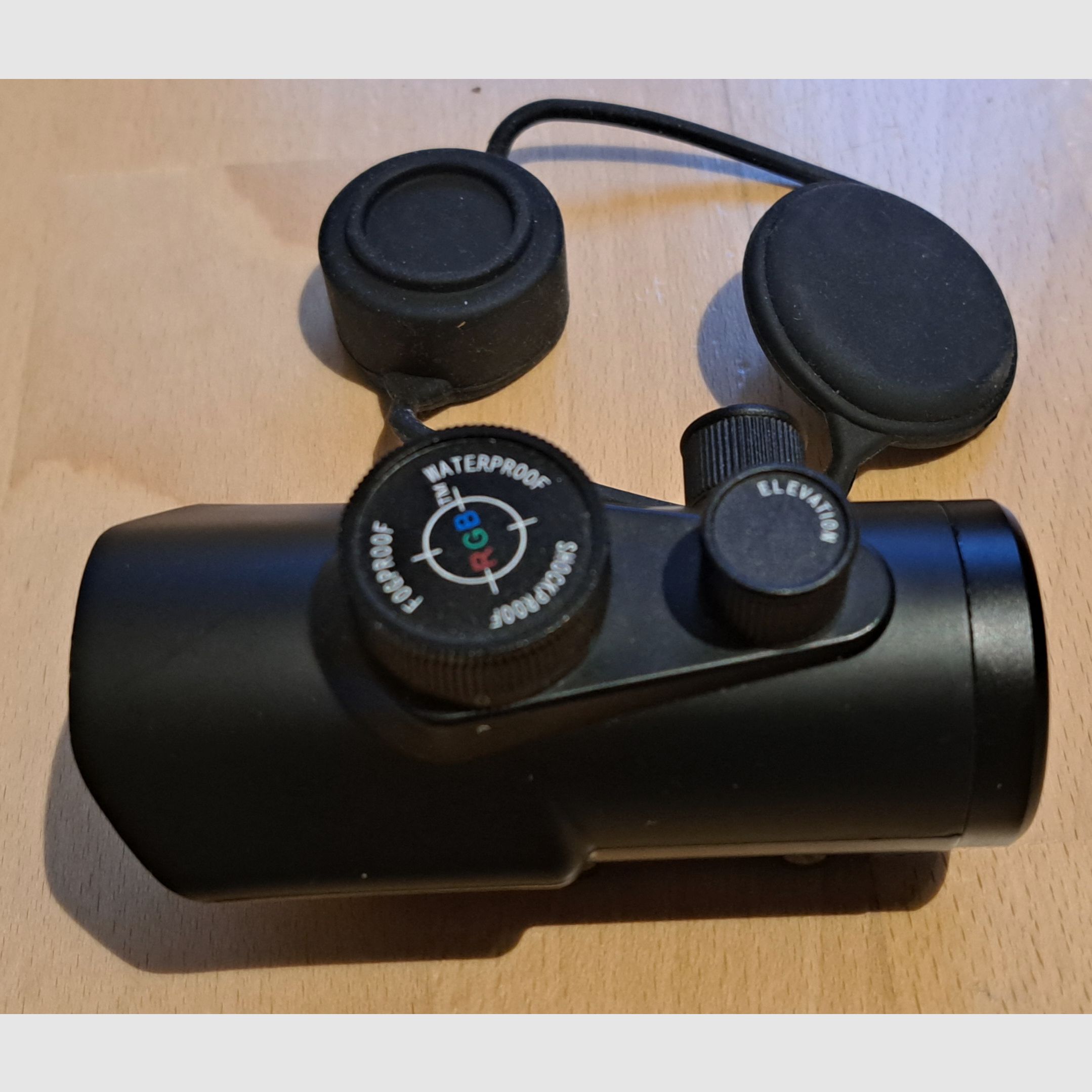 Aomekie Softair Red Dot Visier für 11mm/22mm Schiene Leuchtpunktvisier Rotpunktvisier mit Schutz und Tactical 3 Reticles für Jagd Softair und Armbrust Schussfest