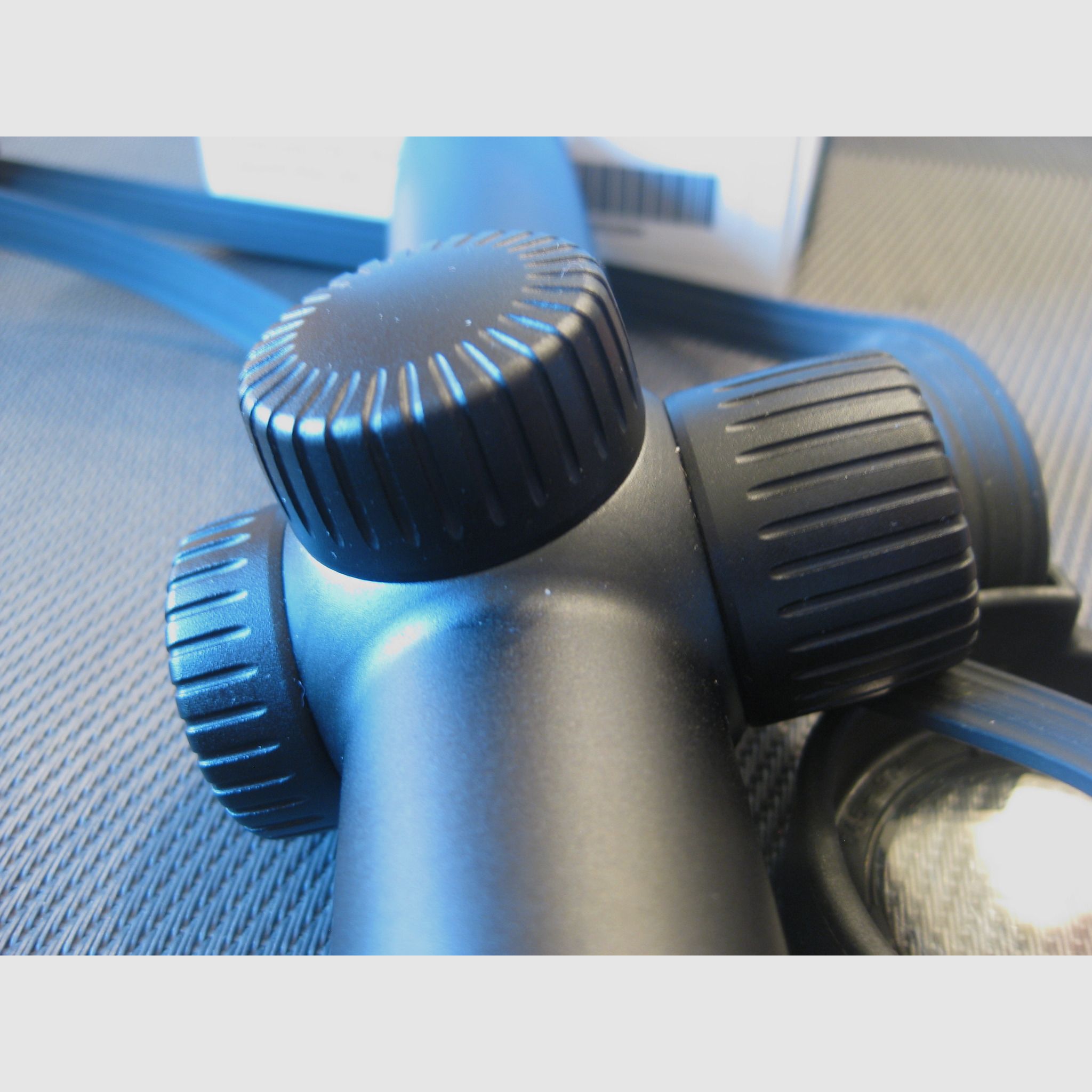 LIKE NEW TOP Swarovski Z8i as 1 - 8 x 24 SR Abs. 4A-i, for an additional charge including original Blaser saddle mount (high)! No ZEISS-LEICA-SAUER-MAUSER-GPO