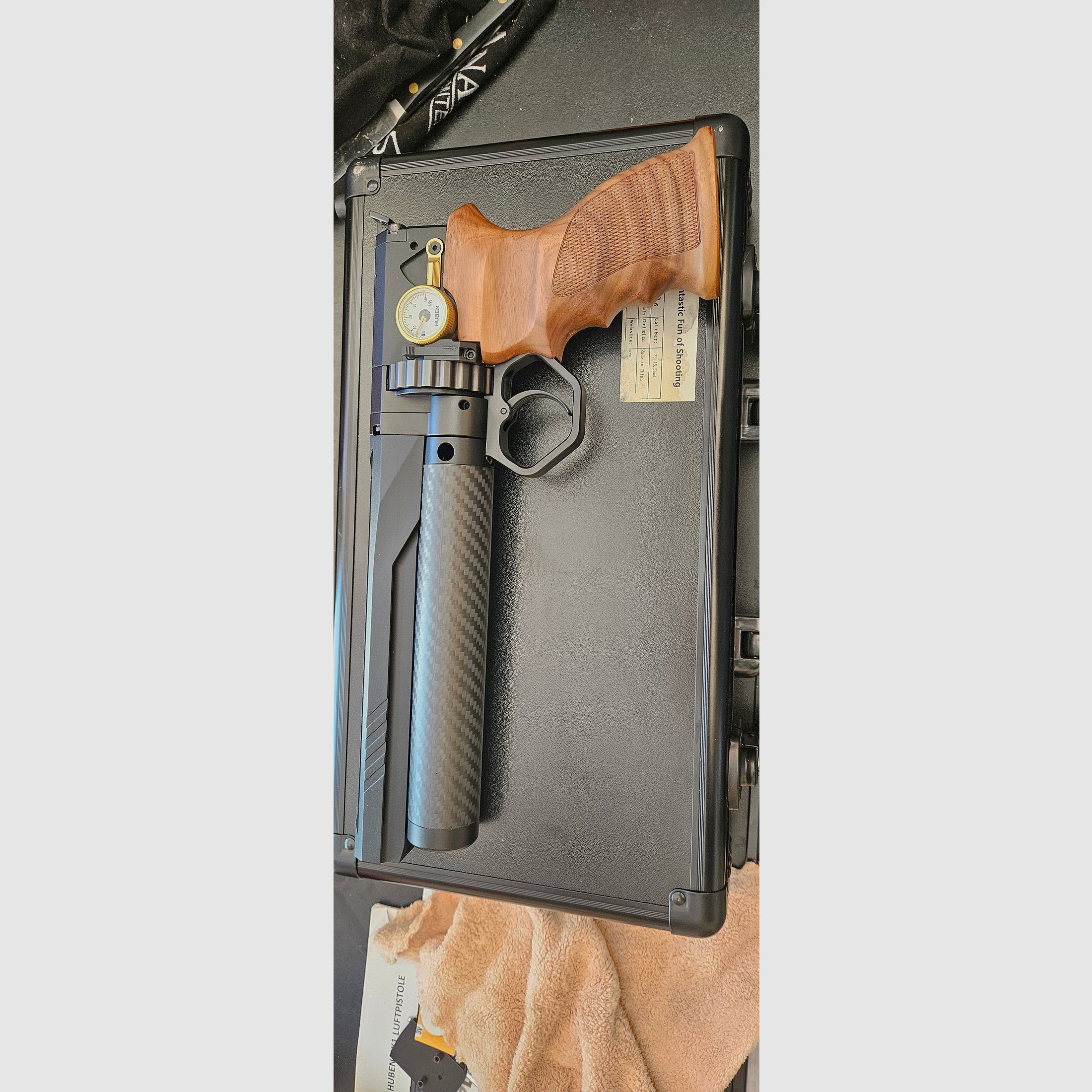 Huben Gk1 van GoGun met accessoires