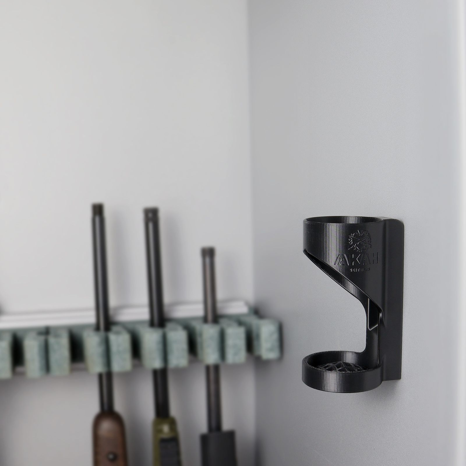 Support de silencieux AKAH Ø62 mm magnétique