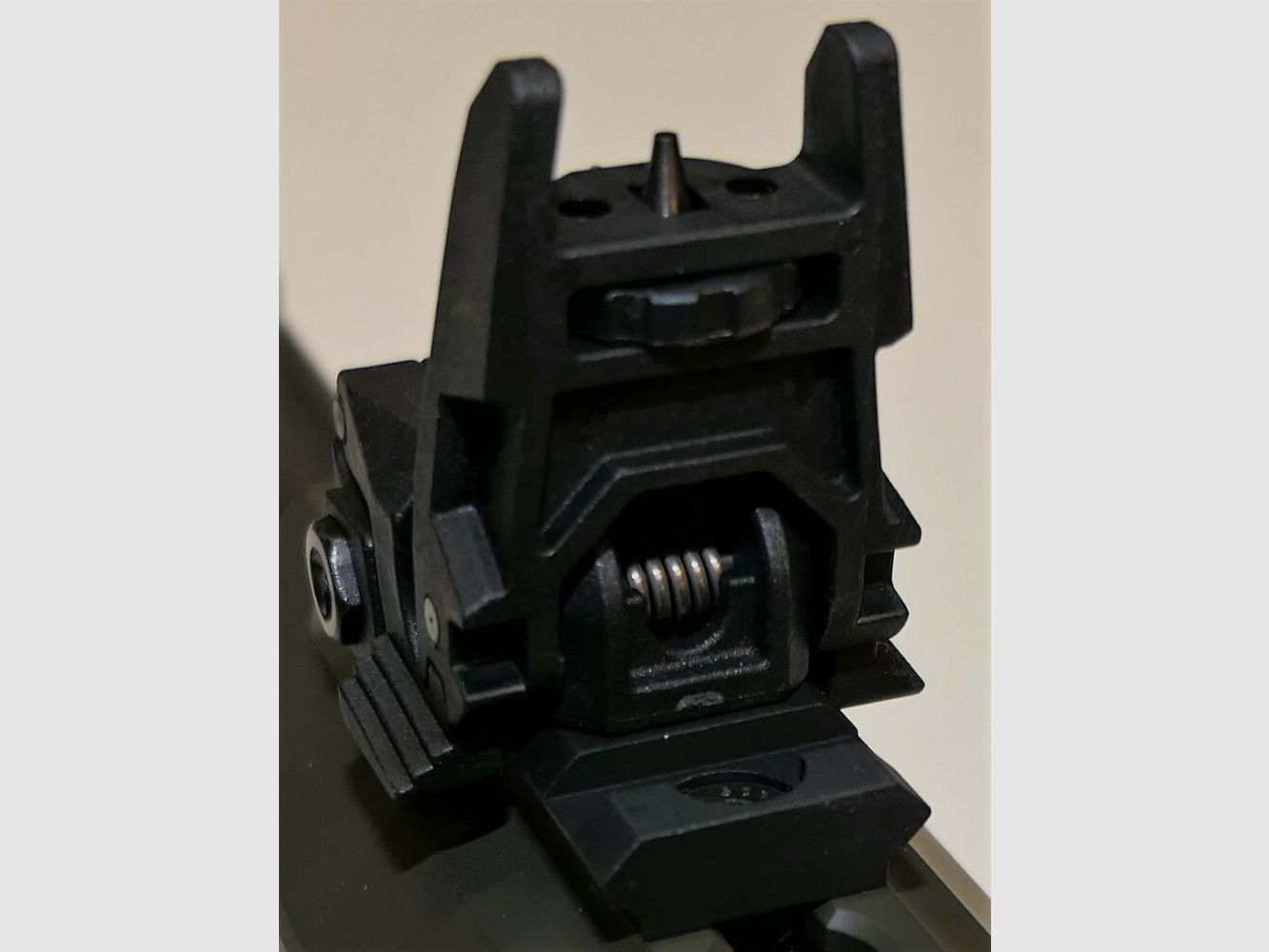 GWMH Selbstladebüchse GWMH SPC-SPORTER A4 17" (SWISS PISTOL CARBINE) OD-GREEN Kal.9x19 AR15 Glock Magazin