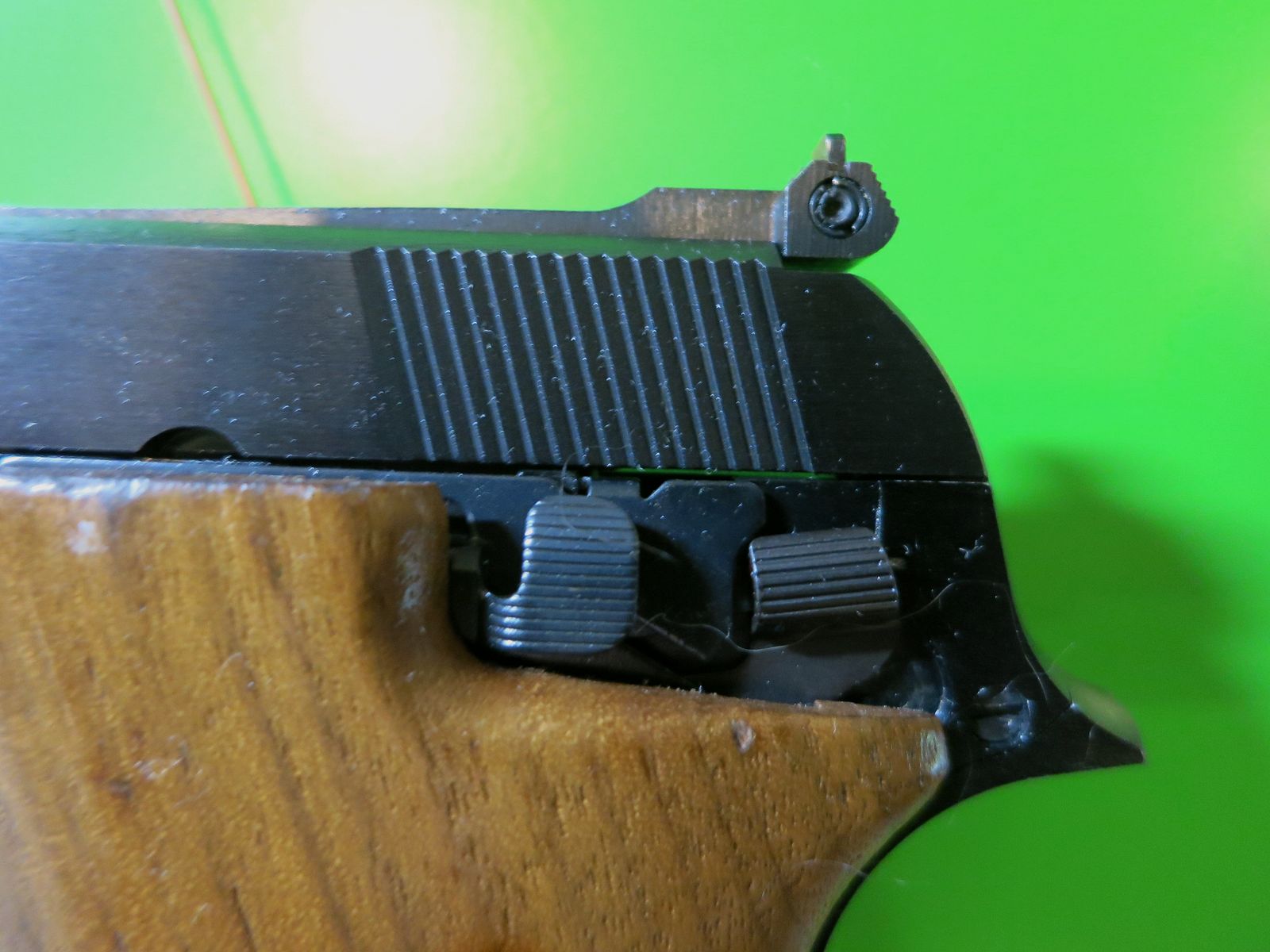 Sport pistol Smith & Wesson model 422 .22lr, low-mounted barrel #70-