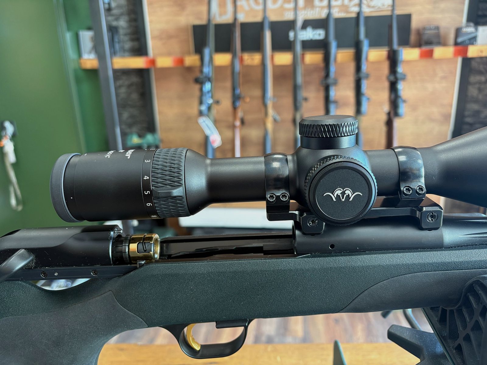 OFERTA KOMPLETNA: Blaser R8 Professional 7x64 – karbowany | złote akcenty NOWY Blaser B2, zdjęcie 4 z 6