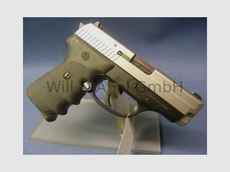 SIG SAUER	 P239