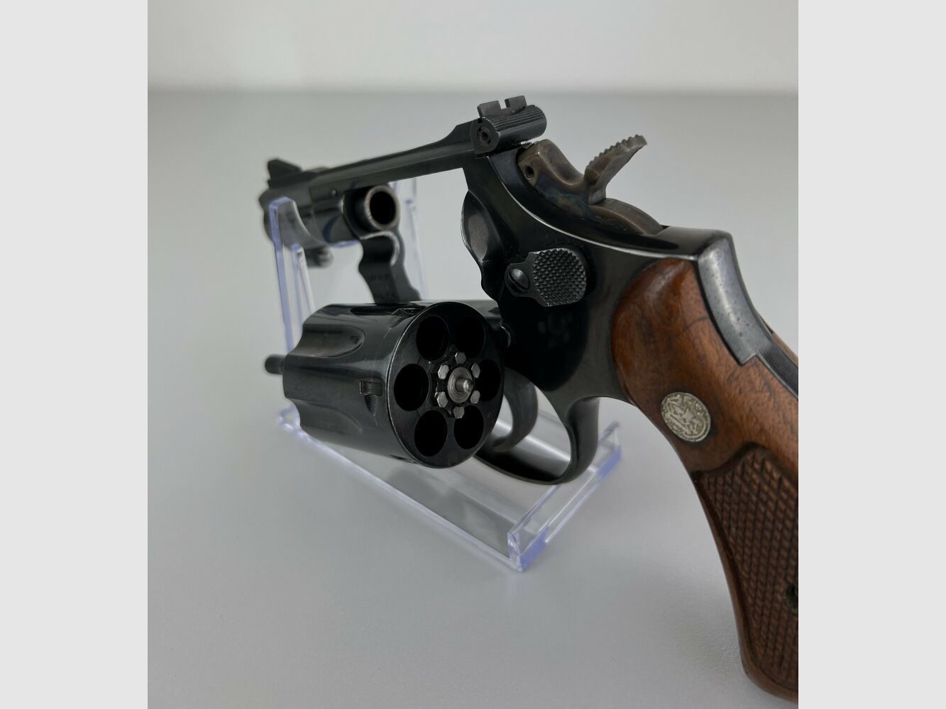 Smith & Wesson Model 15-4 - 2"