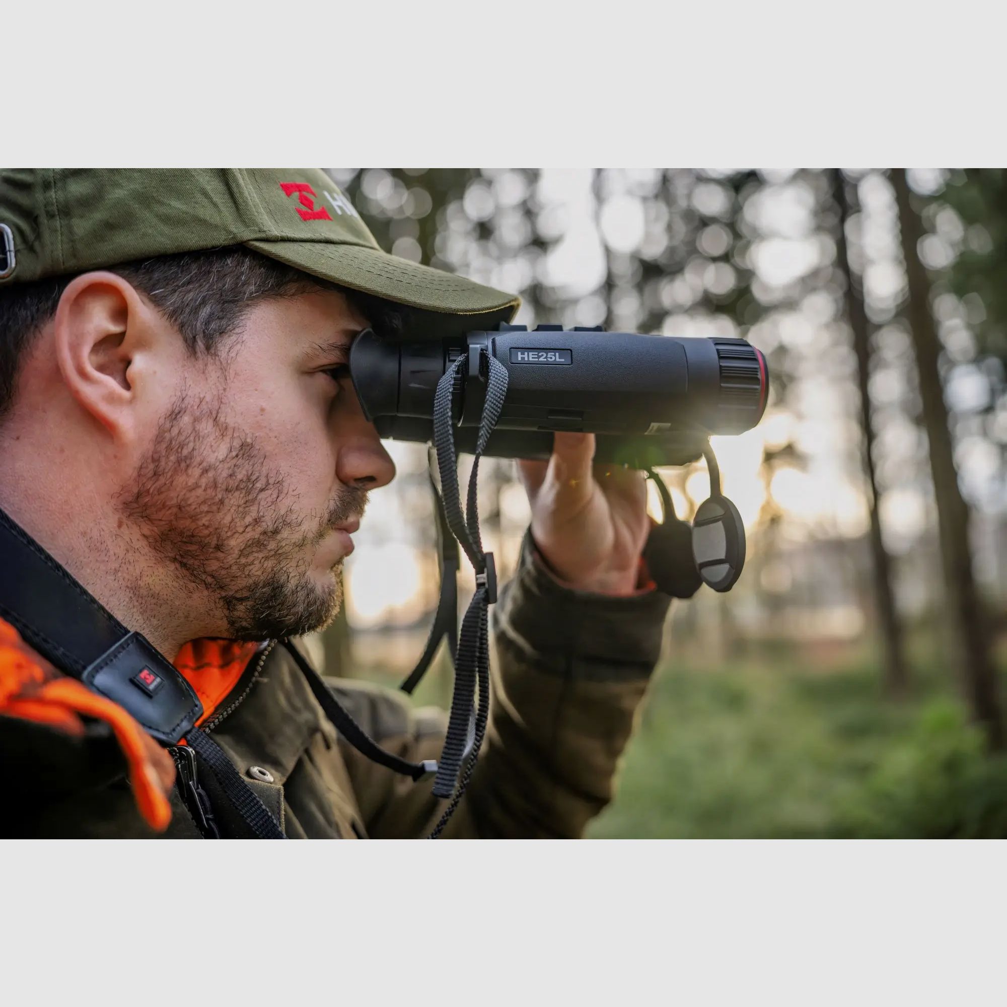 Hikmicro Verrekijker Habrok 4K HE25LN