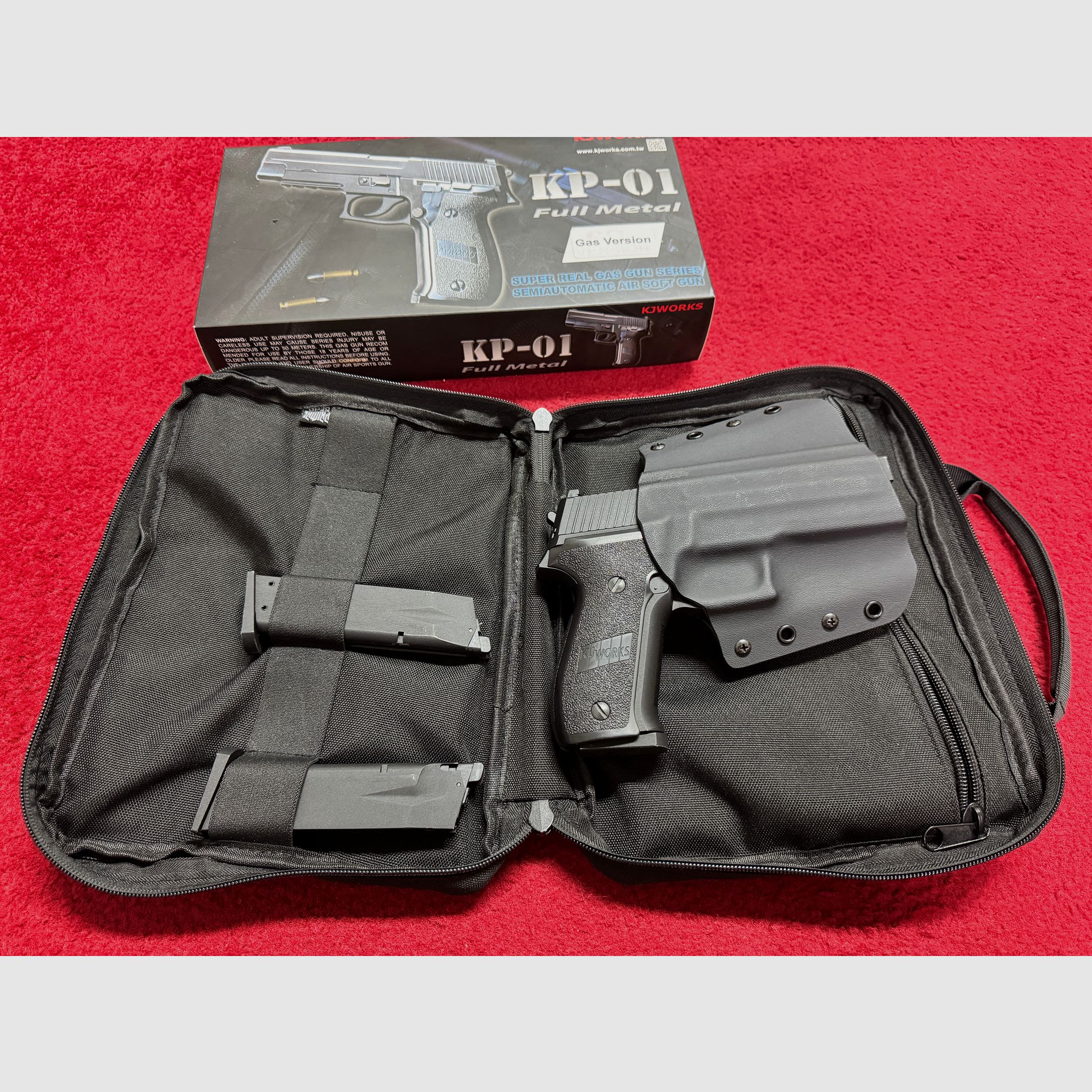 KJ Works KP-01 SIG P226 Vollmetall Gas Blow Back Airsoft GBB 6mm + Tasche-Holster - 3 Magazine 