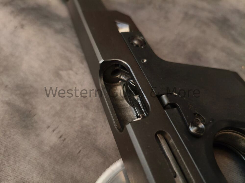 Carl Walther ULM GSP Sport-Matchpistole Kal.22lr. matt brüniert, Bild 4 von 4