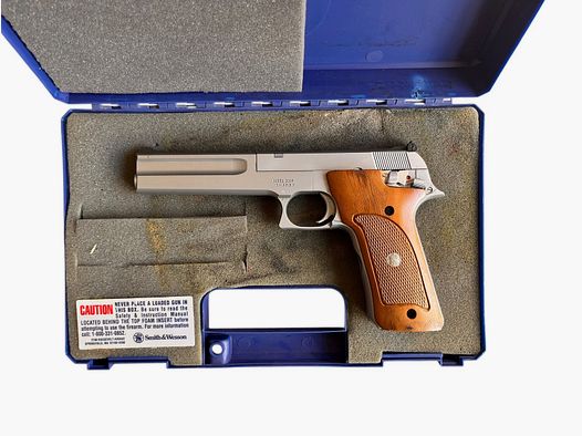 Stahlpistole Smith & Wesson 2206 im Kaliber .22lr