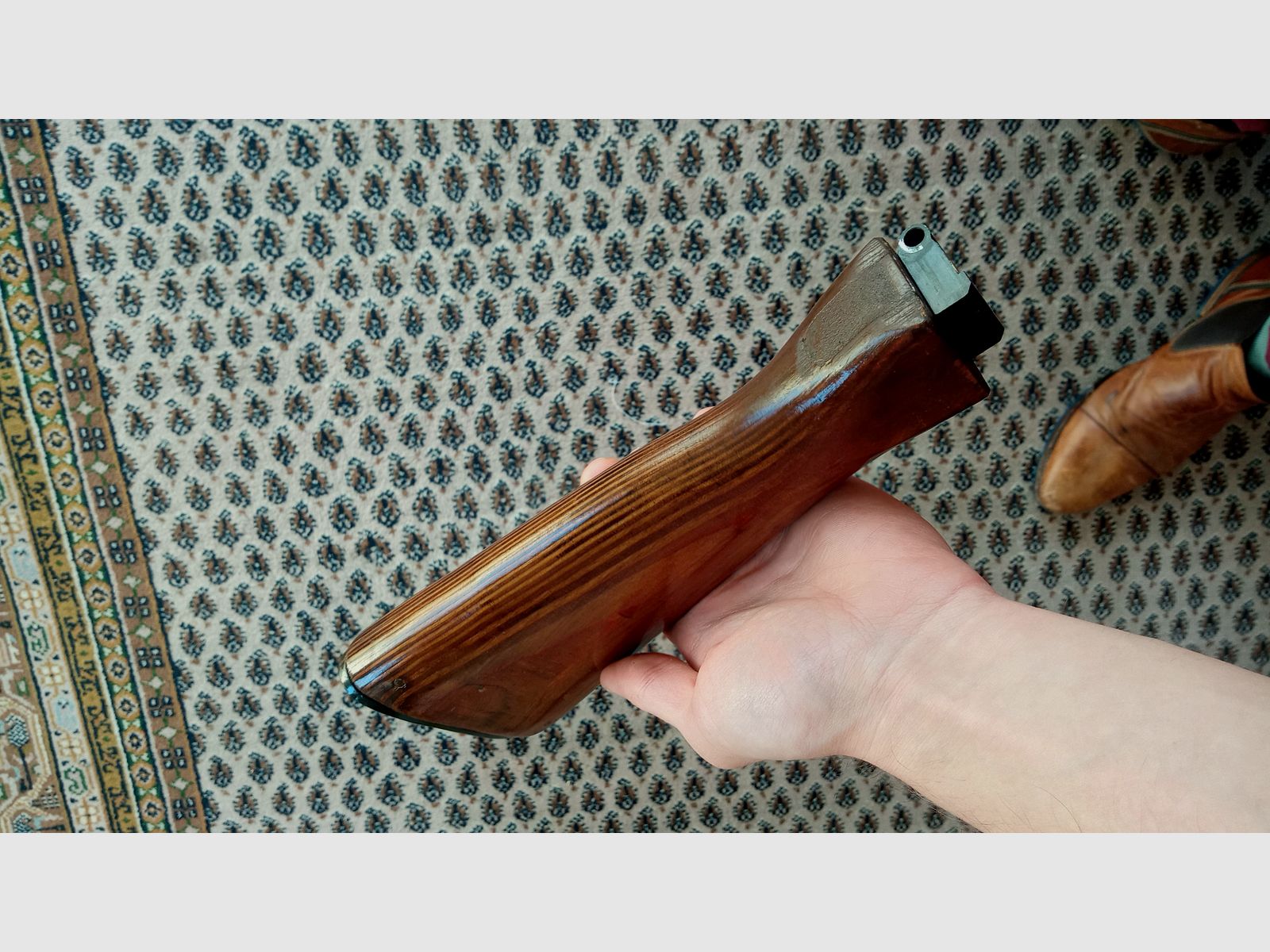 Russischer Co2 Yunker-3 Pseudo Festschaft / AK Laminat Holz Schaft für AK74 Look