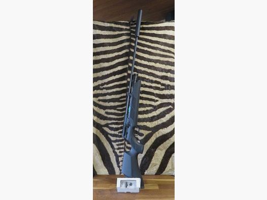 PCP-Gewehr WEIHRAUCH HW110 Kal.4,5mm Lauf 61 cm 2 Magazine