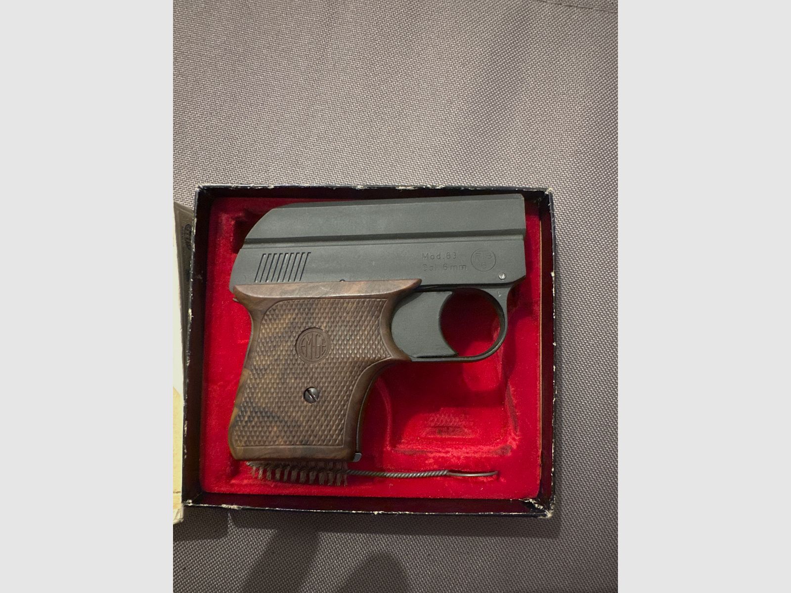 EM-GE blank firing pistol 6 mm Flobert bang including original packaging