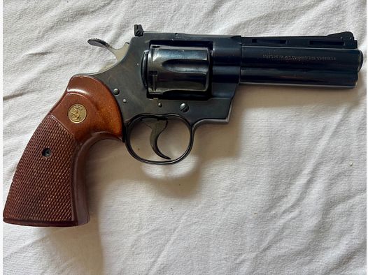 Colt Python .357 CTG, an. 1978, 4“