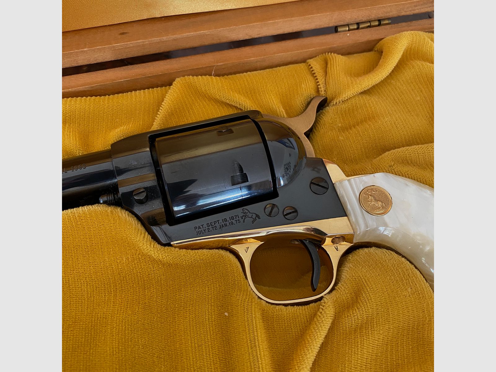 COLT SAA .45 L.C.  Sondermodell 100 Jahre 1863 West Virginia Centennial 1963