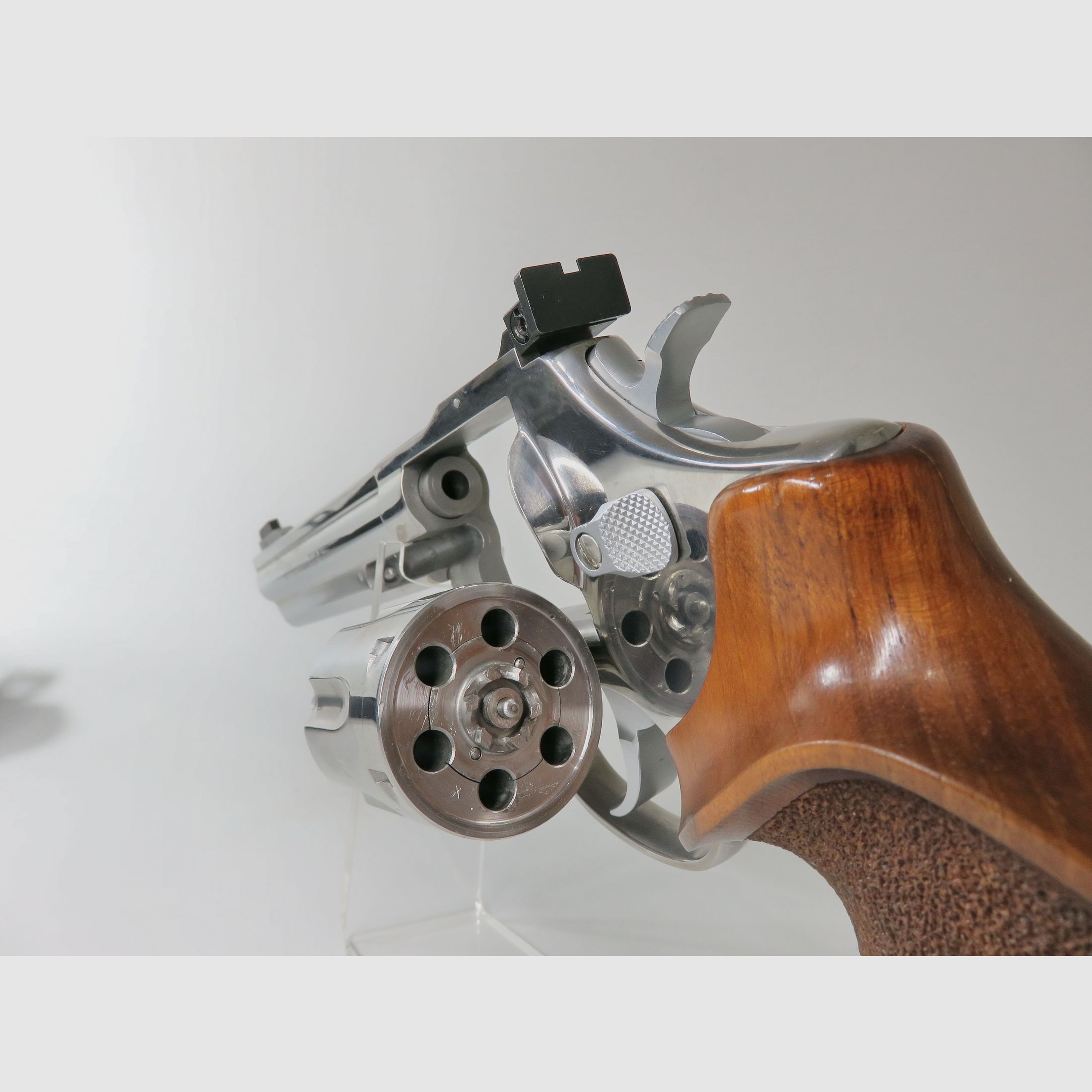Taurus sport revolver caliber .22 | 6 inch | nickel-plated | like new