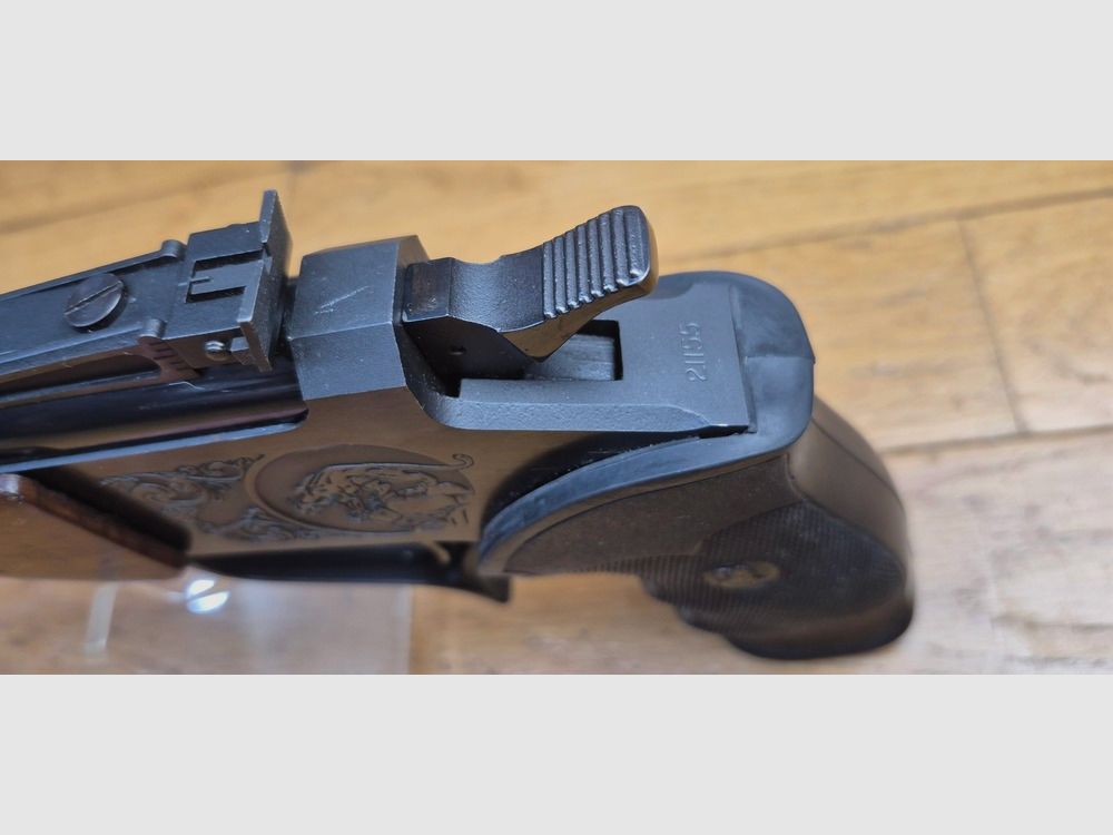 Redoutable Pistole Thompson Center – Modell Contender – Lauf 8 Zoll! – Selten im Kaliber 44 Magnum und 44 Special – Waffe von Rochester aus Ende 1972 – Gute Hölzer – Unverzichtbarer Pachmayr-Griff – Wunderschöner Lauf mit Mündungsbremse – Exzellente Mechanik und Abzug – Schöne Trainings- und Präzisionswaffe – TBE/TBE+, Bild 18 von 29