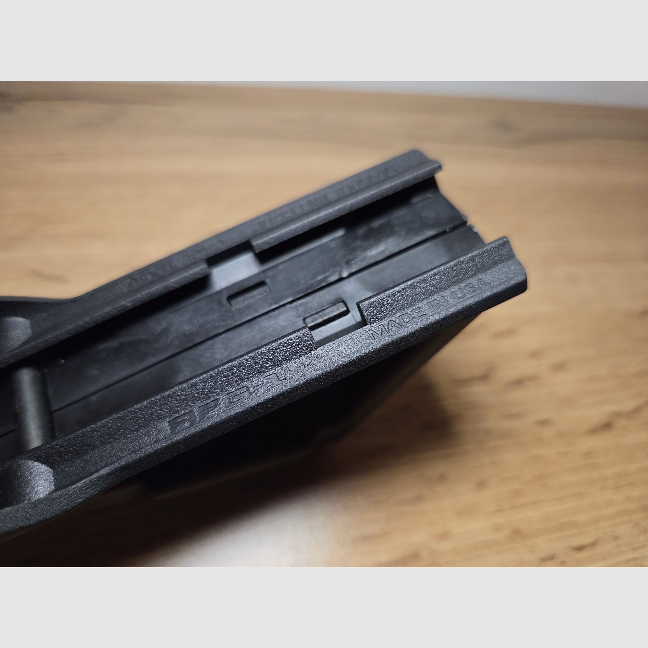Magpul AFG 1 angled foregrip Picatinny foregrip